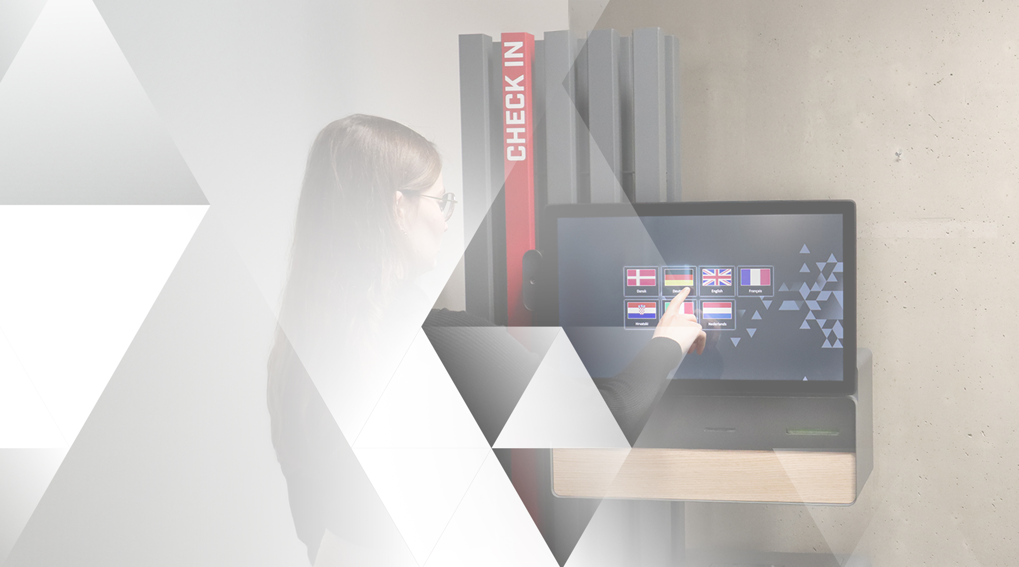 Wer Besucher nicht auf Empfangsmitarbeiter warten lassen will, setzt auf eine Anmeldung an der digitalen Pforte.